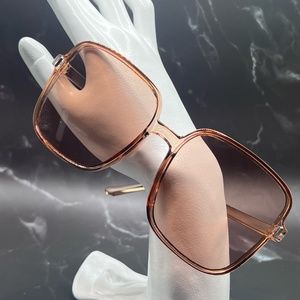 SunGlasses Square